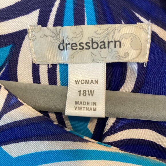 DRESSBARN GEOMETRIC SLEEVELESS SHIFT DRESS - Picture 3 of 4